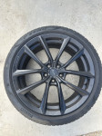 PLATISCA BREYTON 19col Z GUMAMI PIRELI