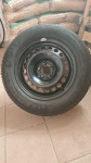 Zimske pnevmatike 215×65×R16 Michelin s platišči