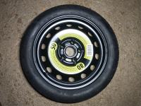 rezervna  guma feltna rezerva platišče 16 col platišča golf 6 7