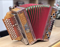 Diatonična harmonika MELODIJA CFB oz 26,13€ mesečno BREZ pologa
