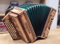 Diatonična harmonika POLIČAR CFB 38 oz 46,94€ mesečno!