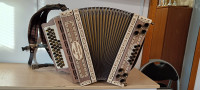 Diatonična harmonika Poljanšek C- F- B +3