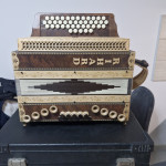 Diatonična harmonika Rihard