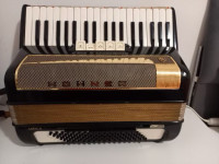 HOHNER  LUCIA III   96 basna