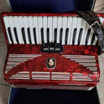 Klavirska harmonika WELTMEISTER (72 basna )