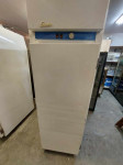 HLADILNA OMARA 700 L - STATIČNO HLAJENJE － INOX- 700 L
