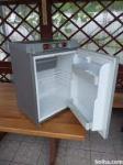 KUPIM - plinski hladilnik in hladilno torbona 12V