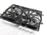 VENTILATOR HLADILNIKA VODE OEM N. 8K0121003AG ORIGINAL REZERVNI DEL AU