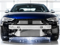 Audi s4 b9 original hladilnik vode