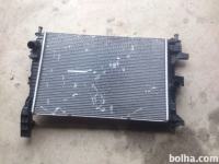 ford focus 3 hladilnik vode original