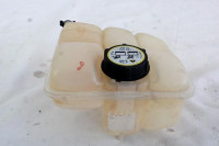 HLADILNA VODA ZA RADIJATORJE OEM N. 8V61-8K218-AE ORIGINAL REZERVNI DE