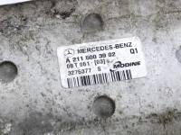 HLADILNIK INTERCOOLER OEM N. A2115003902 ORIGINAL REZERVNI DEL MERCEDE