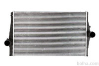 Hladilnik zraka 9090J8-1 - Volvo XC90 02-