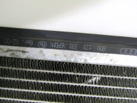 RADIATOR VODE OEM N. 8D0121251Q ORIGINAL REZERVNI DEL AUDI A4 B5 BER/S