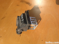 Renault Clio 4 upor krmilnik ventilatorja