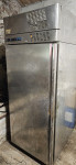 Inox industrijski hladilnik 650litrov, v okvari
