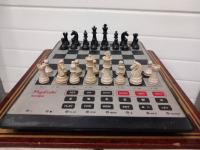 Šahovski računalnik za učenje