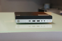 HP Mini računalnik EliteDesk  705G4 Ryzen 5 2400G 8gb Ram 256gb SSD