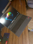 laptop |hp| rabljen dela kot nov (spesifikacije na slikah)
