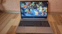 PRENOSNIK HP 250 G8 256 GB SSD DISK 8 GB DDR RAM WIN 11PRO