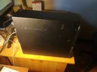 računalnik Lenovo Thinkcentre