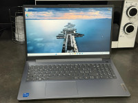 Lenovo IdeaPad Slim 3 15,6" i5-12450H 16GB 512GB SSD FHD Kamera