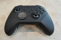 Microsoft Xbox Elite Series 2 kontroler, brezžičen, črn (RGF-00009)