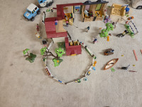 4 igralni seti  playmobil konji