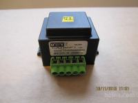 trafo manjši 220 V sec 24 in 12 V zaščiten v pvc ohišju
