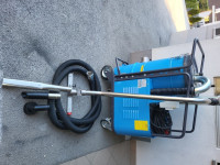 INDUSTRIJSKI SESALNIK KEVAC KB3 - kot nov (suho in mokro sesanje)