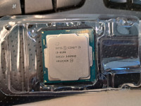 Intel i3-9100 , brezhibno delujoč