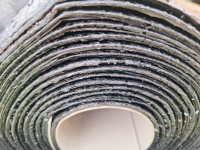 Izolacijska kritina z sivim posipom 4mm, 1 rola 7.5m2, cena 50 € za ro