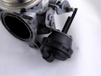 EGR VENTIL OEM N. 038131501AR ORIGINAL REZERVNI DEL VOLKSWAGEN POLO 9N