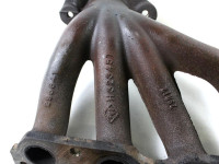 ZAKLEP POKROVA MOTORJA OEM N. 8200296841 ORIGINAL REZERVNI DEL RENAULT