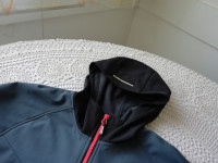 Softshell topla jakna ICEPEAK s kapuco, št. 152 (11 do 12 let)