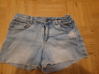 dekliške modne kratke jeans hlače ZARA ŠTEV. 152