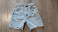 Dekliške, ženske jeans kratke hlače Stradivarius št. 32