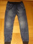Hlače jeans jogger H&M 146 (10-11 let)