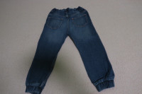 Mehke jeans hlače št. 104