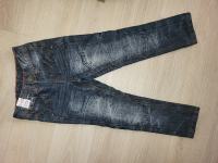 Nove kavbojke/jeans hlače 110