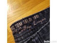 ZELO UGODNO! Modne moške hlače TOM TAILOR, naprodaj