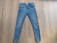 Moške, fantovske, kavbojke, jeans hlače Bershka, št. 42