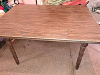masivna miza, d. 120cm, š. 80 cm, debelina 3 cm, v. 75 cm