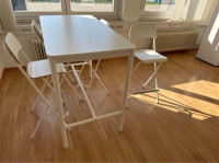 Tommaryd barska miza ikea + 4 barskih stola Franklin