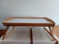 Zložljiva miza za zajtrk