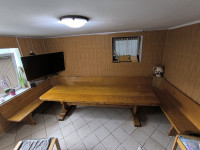 Hrastova masivna miza in klop