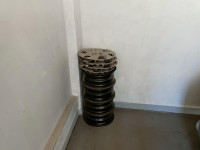 Jeklena platišča in pokrovi