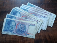 5000 dinarjev