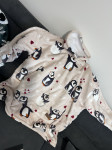 Svilanit hoodie odeja