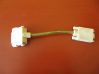 APPLE original pretvornik ADC na VGA